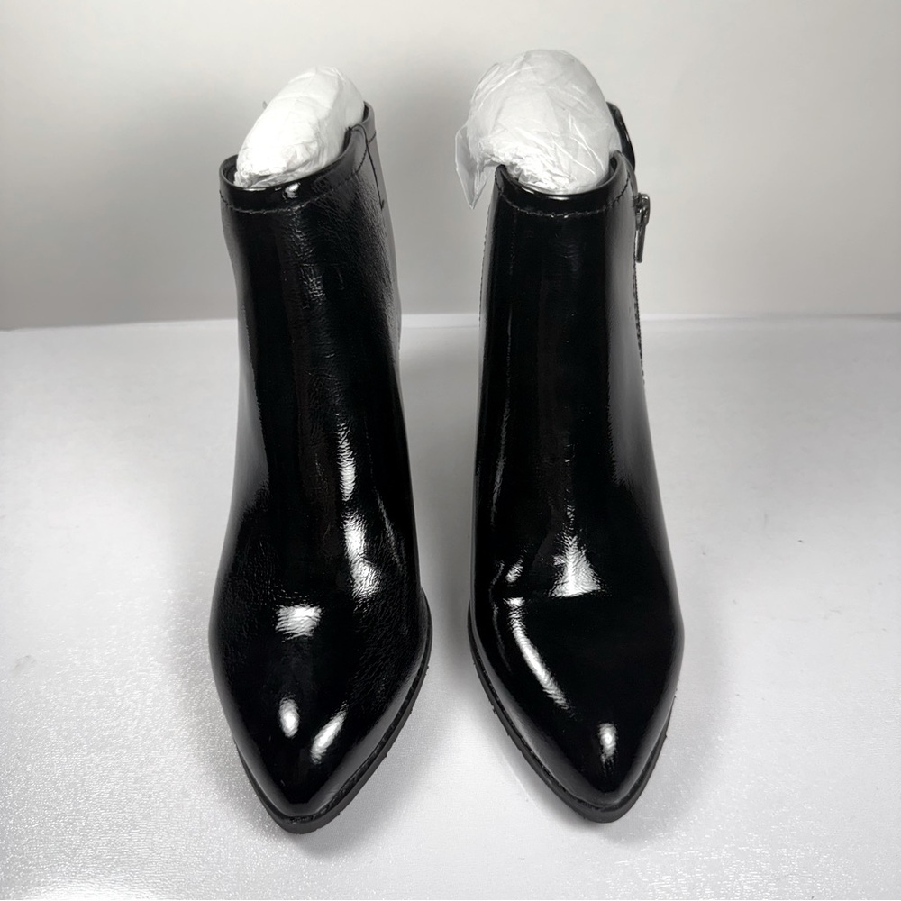 NEW BC Women's Lucky Day Ankle Boot Chunky Heel Bootie in Patent Black Size 7 - Picture 3 of 10